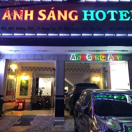 Khach San Anh Sang Hotel เกิ่นเทอ ภายนอก รูปภาพ