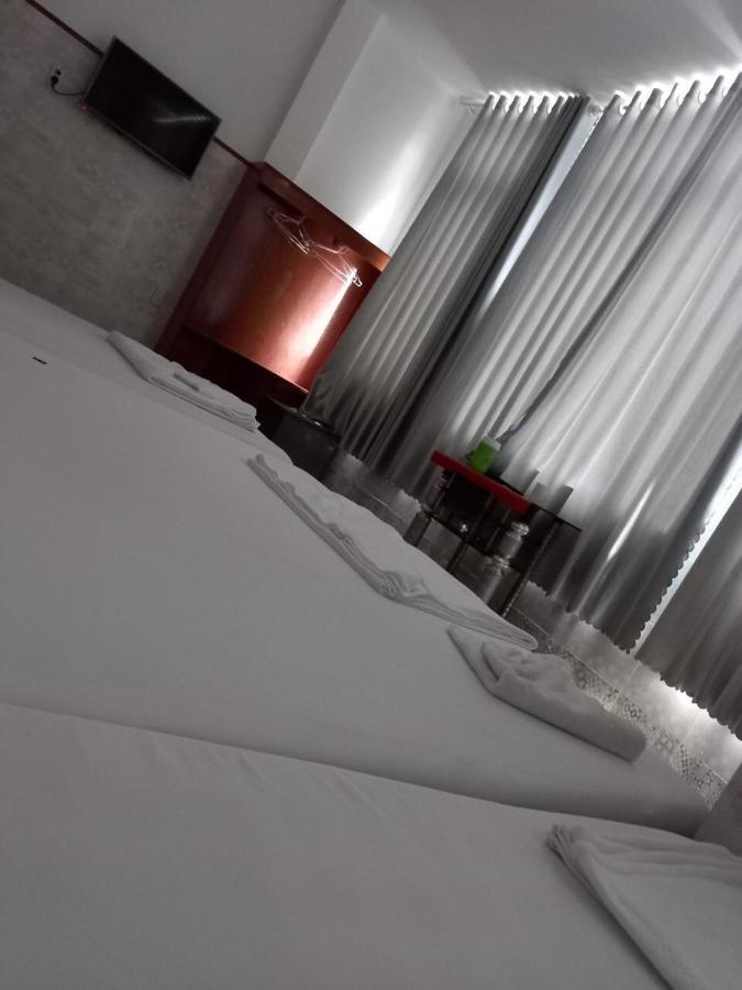 Khach San Anh Sang Hotel เกิ่นเทอ ภายนอก รูปภาพ